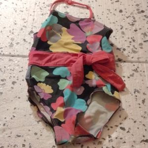 Old navy girls swimsuit 2t